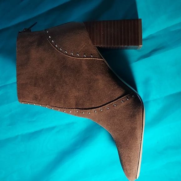 NWOT Ankle Boots Mi,im Sz 9 Brown FINAL - Picture 1 of 7